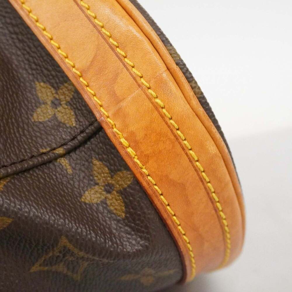 LOUIS VUITTON Brown Monogram Tote Bag - Picture 8 of 14